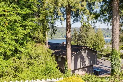7530 Navajo Trail NE, Bremerton, WA 98311 - Photo 32