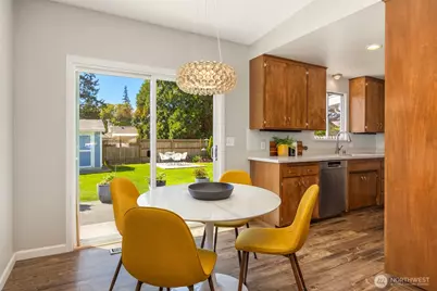 16021 15th Avenue SW, Burien, WA 98166 - Photo 8