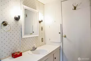 7301 NE 175th St, Kenmore, WA 98028 - Photo 14