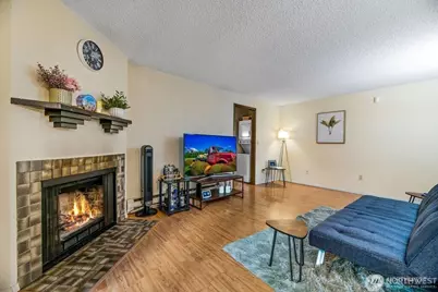2034 14th Avenue W #104, Seattle, WA 98119 - Photo 8