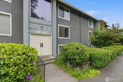 4737 W Lake Sammamish Parkway SE #A202, Issaquah, WA 98027 - Photo 2