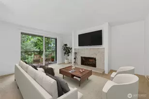 4737 W Lake Sammamish Pkwy SE, Issaquah, WA 98027 - Photo 4