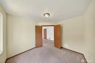 325 Snohomish Dr, La Conner, WA 98257 - Photo 12