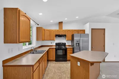 325 Snohomish Drive, La Conner, WA 98257 - Photo 8