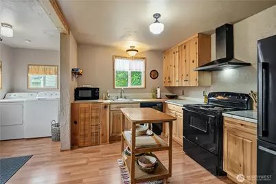 612 W Cherry Street, Centralia, WA 98531 - Photo 14