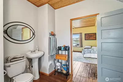 612 W Cherry Street, Centralia, WA 98531 - Photo 28
