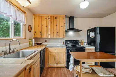 612 W Cherry Street, Centralia, WA 98531 - Photo 16