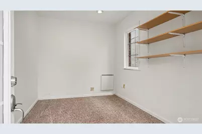 4335 NE 45th Street, Seattle, WA 98105 - Photo 24