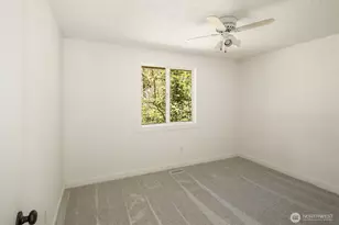 42307 SE 168th Ct, North Bend, WA 98045 - Photo 8