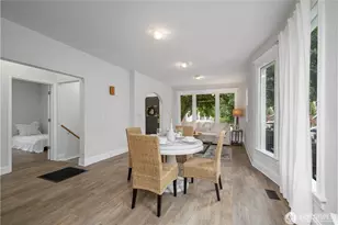 1305 NE 55th St, Seattle, WA 98105 - Photo 8