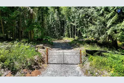 471 Summerland Rd, Bellingham, WA 98229 - Photo 2
