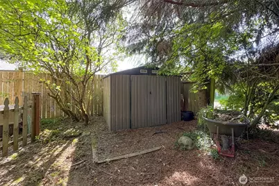 240 Motor Avenue, Port Angeles, WA 98362 - Photo 30