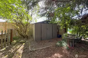 240 Motor Ave, Port Angeles, WA 98362 - Photo 30