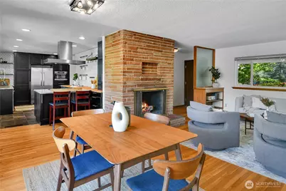 12727 Dayton Avenue N, Seattle, WA 98133 - Photo 8