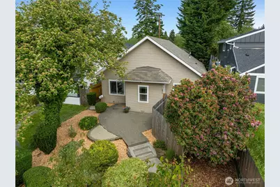 7910 20th Avenue SW, Seattle, WA 98106 - Photo 1