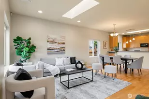 7910 20th Ave SW, Seattle, WA 98106 - Photo 6