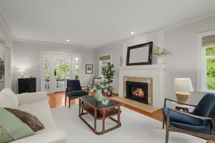 1423 Nob Hill Ave N, Seattle, WA 98109 - Photo 6