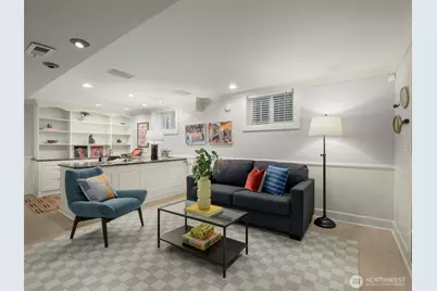 1423 Nob Hill Avenue N, Seattle, WA 98109 - Photo 24