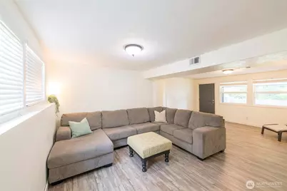 4823 66th Avenue W, University Place, WA 98467 - Photo 28
