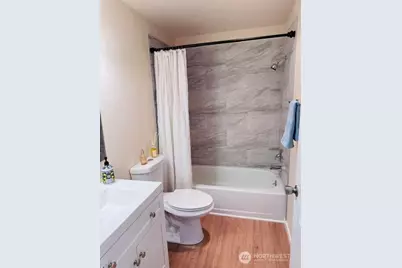 10501 8th Avenue NE #206, Seattle, WA 98125 - Photo 12