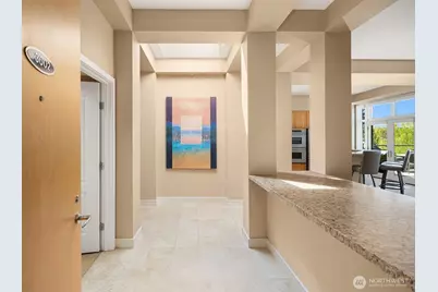 5726 Lake Washington Boulevard NE #3002, Kirkland, WA 98033 - Photo 2