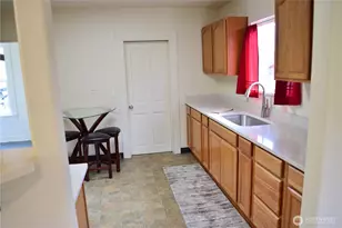 111 SW Alfred St, Chehalis, WA 98532 - Photo 6