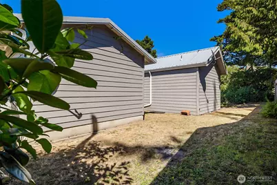 1210 32nd Street, Seaview, WA 98644 - Photo 40