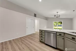 11023 NE 47th St, Vancouver, WA 98682 - Photo 12