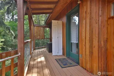 3634 Harper Street, Clinton, WA 98236 - Photo 4