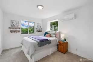 1428 Palm Ave SW, Seattle, WA 98116 - Photo 8