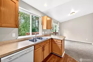 10224 10th Ave Ct S, Tacoma, WA 98444 - Photo 10