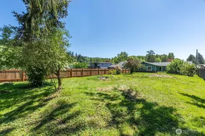 155 N Maple Street, Kelso, WA 98626 - Photo 32