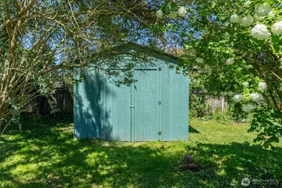 155 N Maple Street, Kelso, WA 98626 - Photo 34