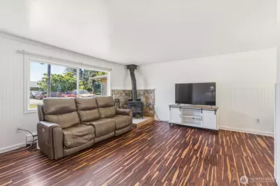 155 N Maple Street, Kelso, WA 98626 - Photo 6