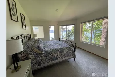 17455 Paige Lane SW, Vashon, WA 98070 - Photo 18