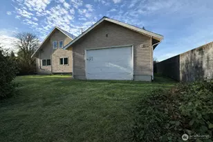 127 10th St, Sultan, WA 98294 - Photo 1