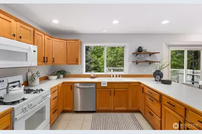 4405 S 261st Street, Kent, WA 98032 - Photo 10
