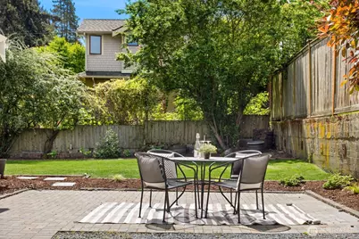 457 N 65th Street, Seattle, WA 98103 - Photo 24