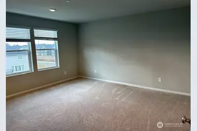 18730 Lipoma Place E, Puyallup, WA 98374 - Photo 10