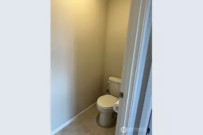18730 Lipoma Place E, Puyallup, WA 98374 - Photo 14