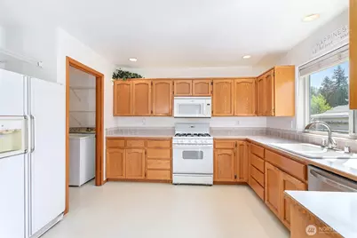 4749 Moonglow Place, Blaine, WA 98230 - Photo 8