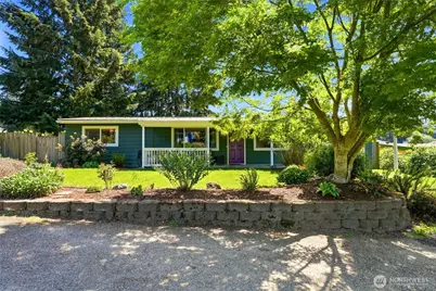 5208 191st Street SW, Lynnwood, WA 98036 - Photo 2