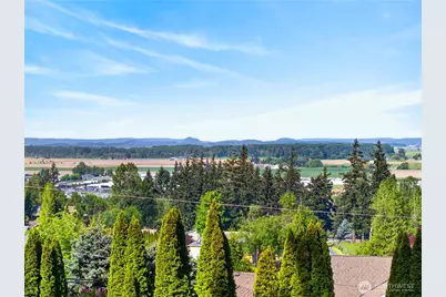 17282 Meadow Lane, Mount Vernon, WA 98274 - Photo 4