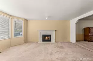 22127 109th Pl SE, Kent, WA 98031 - Photo 4