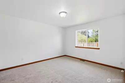 2511 N 30th Street, Mount Vernon, WA 98273 - Photo 24