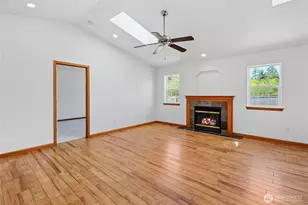 2511 N 30th St, Mount Vernon, WA 98273 - Photo 10