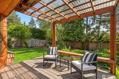 932 NW Nakata Avenue, Bainbridge Island, WA 98110 - Photo 30