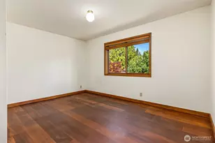 932 NW Nakata Ave, Bainbridge Island, WA 98110 - Photo 20
