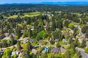 932 NW Nakata Ave, Bainbridge Island, WA 98110 - Photo 34