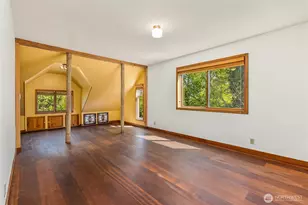 932 NW Nakata Ave, Bainbridge Island, WA 98110 - Photo 22